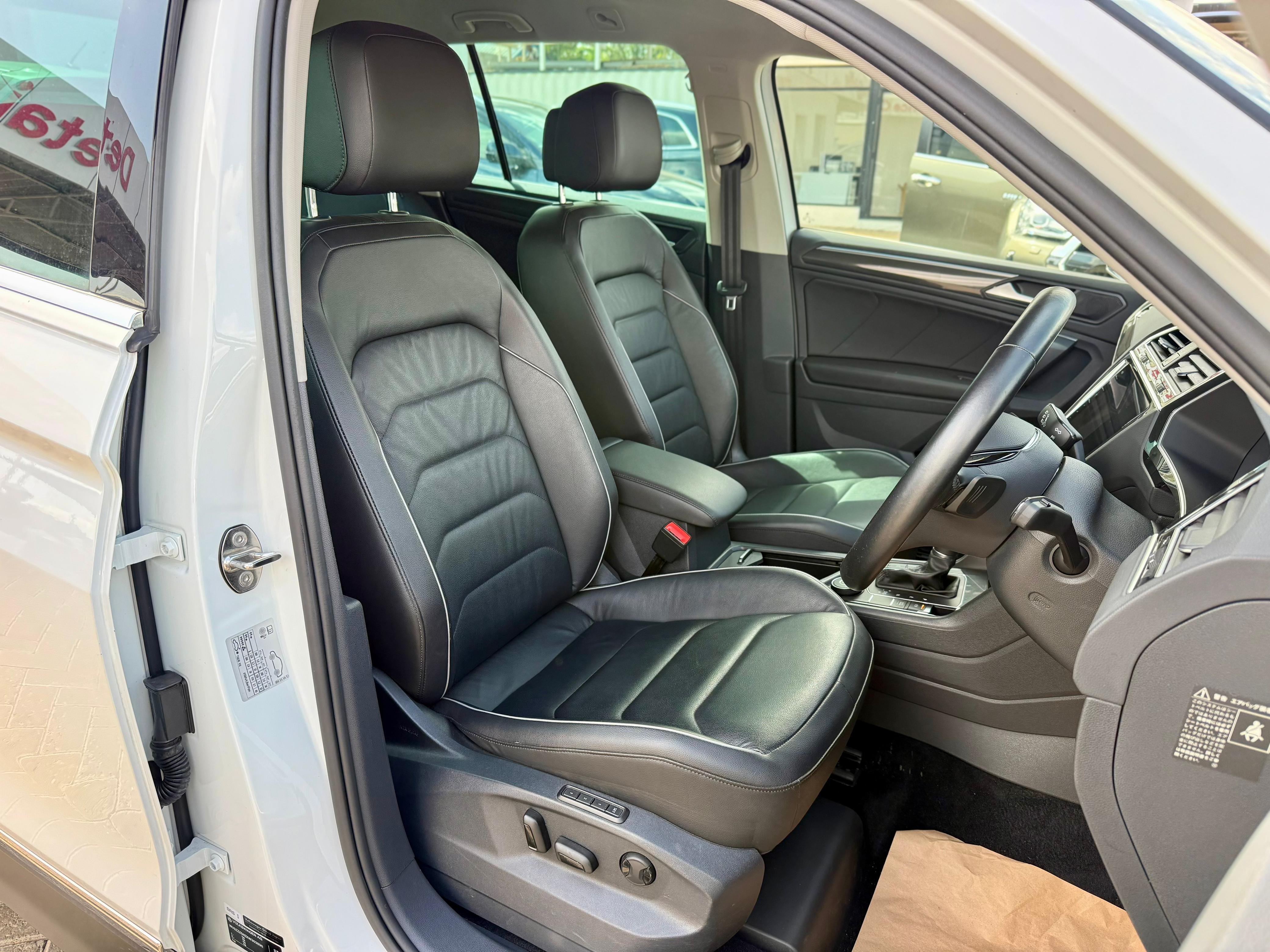 VOLKSWAGEN TIGUAN TDI 4MOTION thumbnail 7