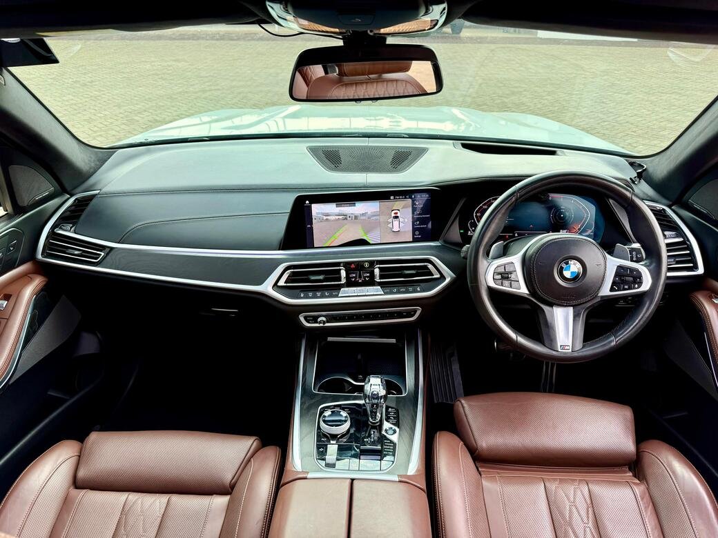 BMW X7 thumbnail 8