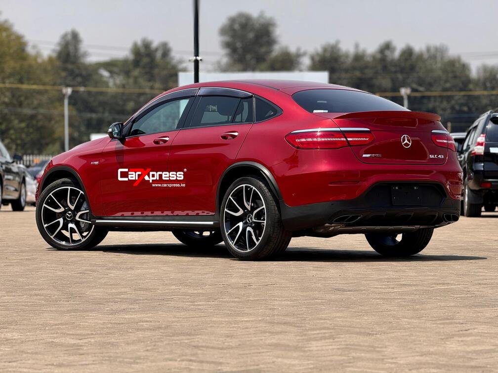 MERCEDES BENZ AMG GLC 43 COUPE 4MATIC thumbnail 3