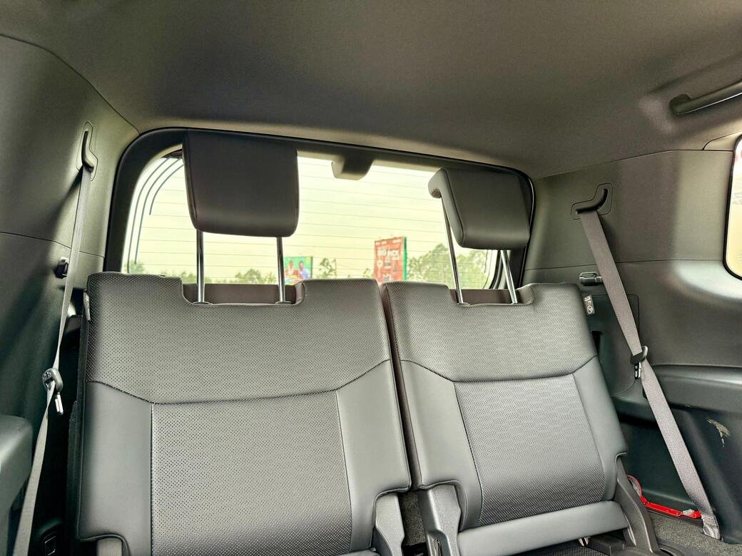 TOYOTA LAND CRUISER PRADO J250 thumbnail 11