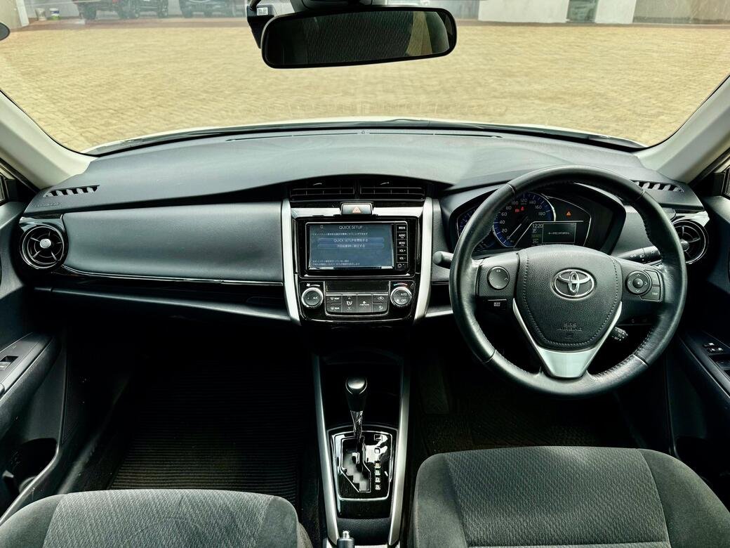 TOYOTA AXIO HYBRID thumbnail 8