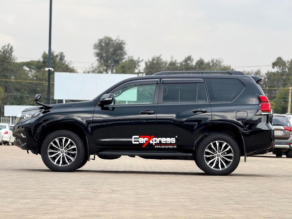 TOYOTA LANDCRUISER PRADO TXL thumbnail 5