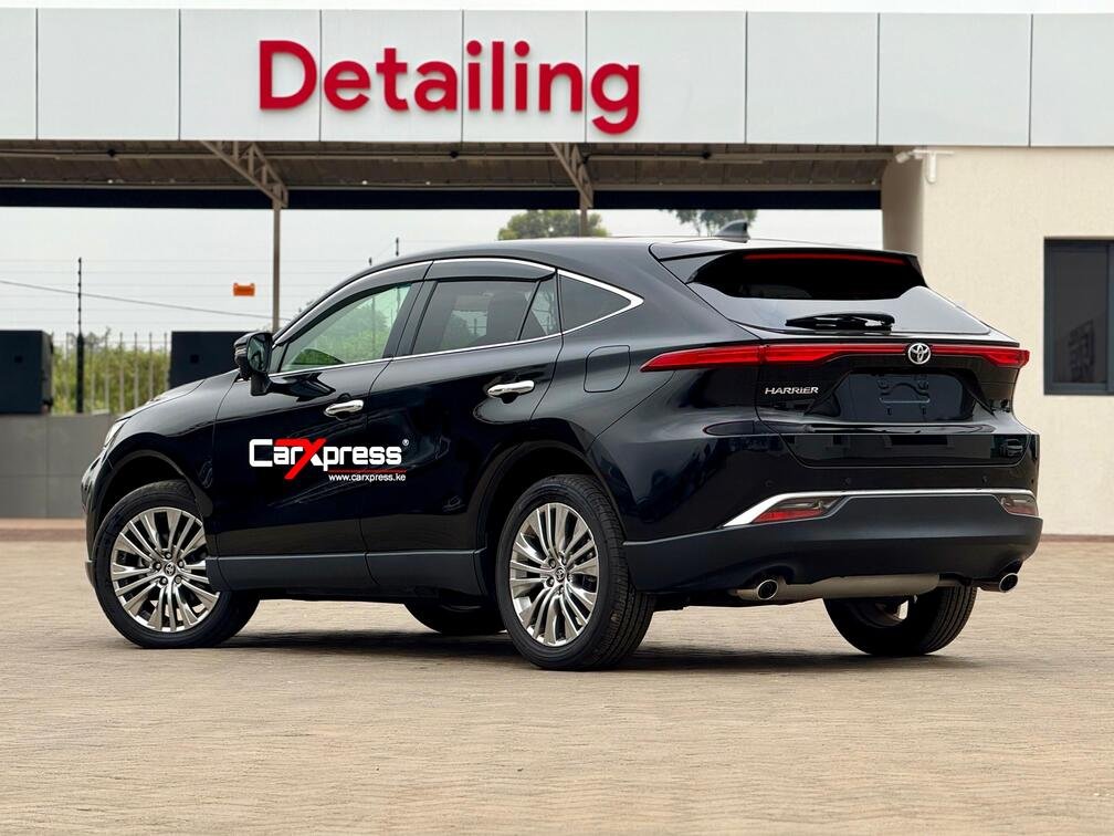 TOYOTA HARRIER thumbnail 3