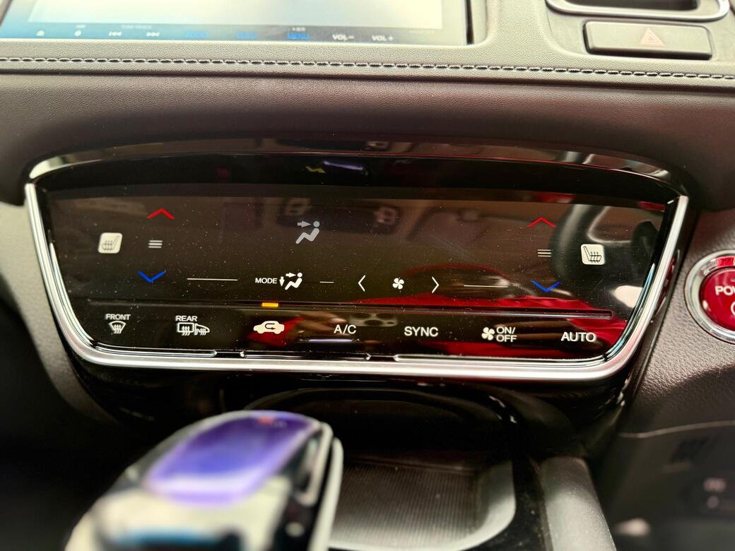 HONDA VEZEL HYBRID thumbnail 12