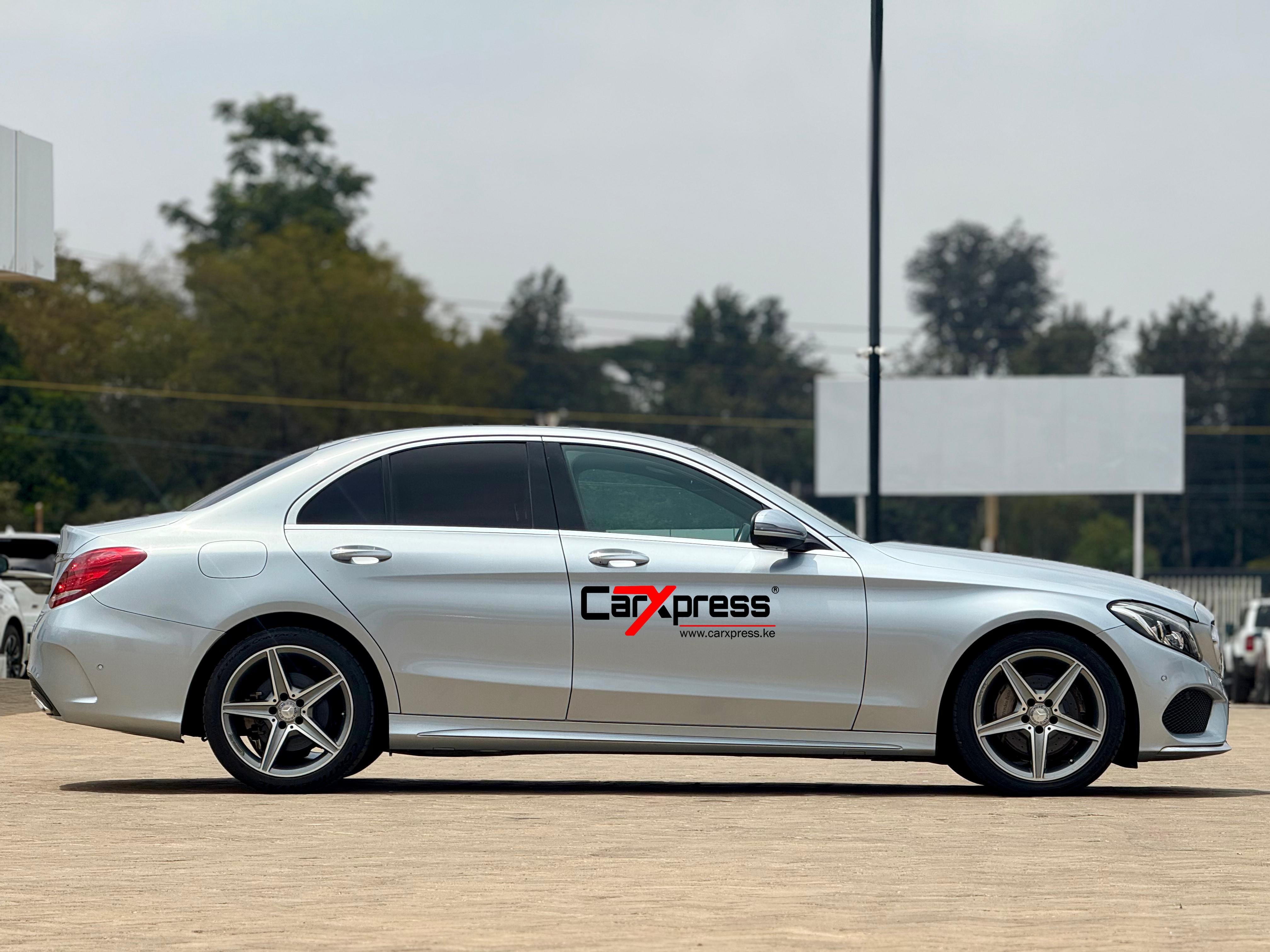 MERCEDES BENZ C200 W205 thumbnail 5