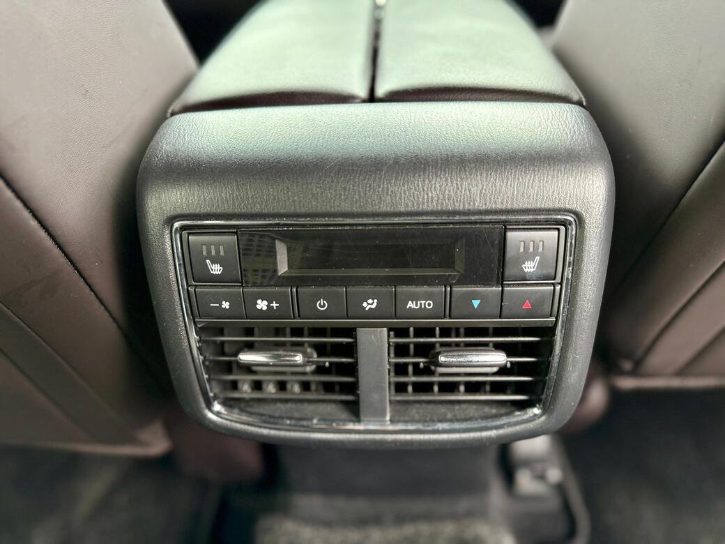 MAZDA CX8 thumbnail 16