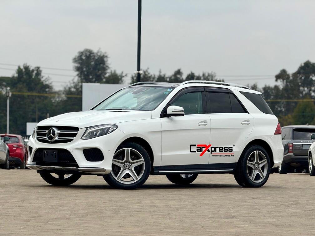 MERCEDES BENZ GLE350d 4MATIC thumbnail 5