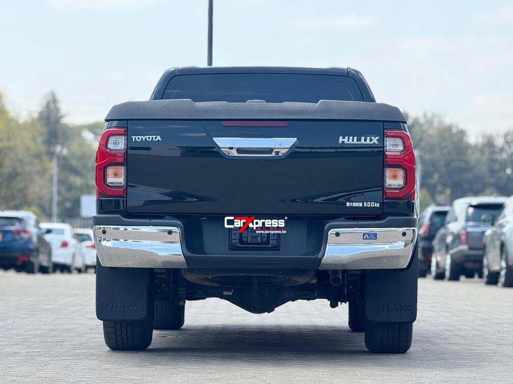 TOYOTA HILUX DOUBLE CAB thumbnail 4