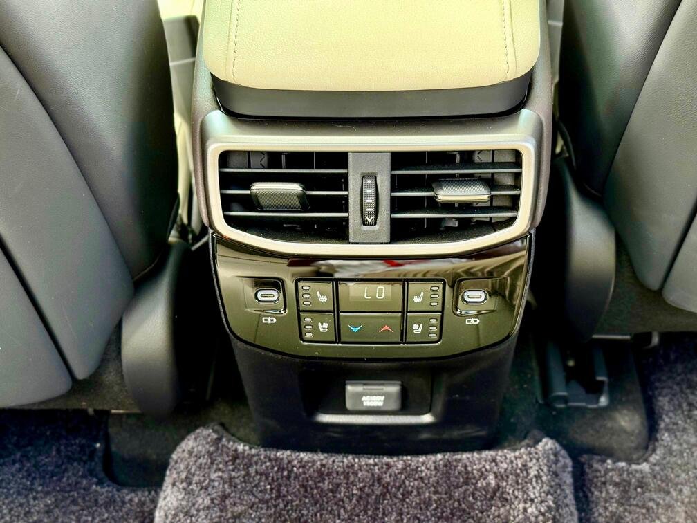 LEXUS RX350H thumbnail 16