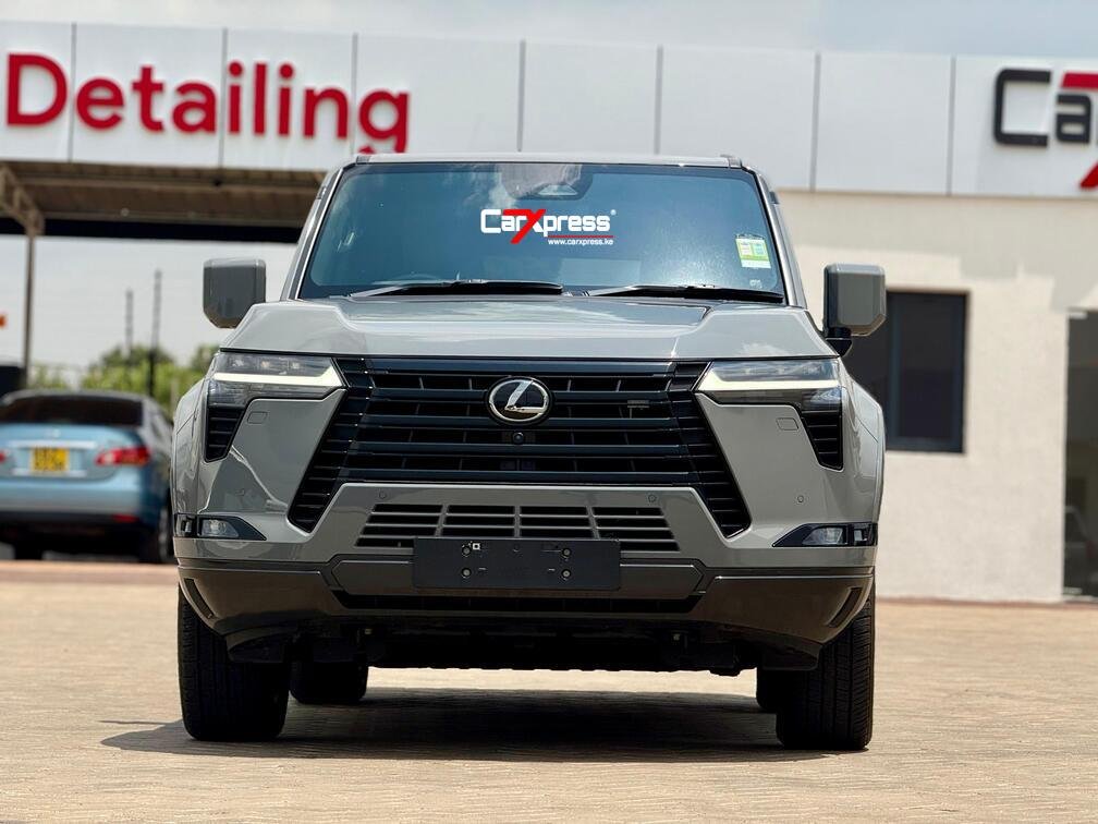 LEXUS GX550 thumbnail 3