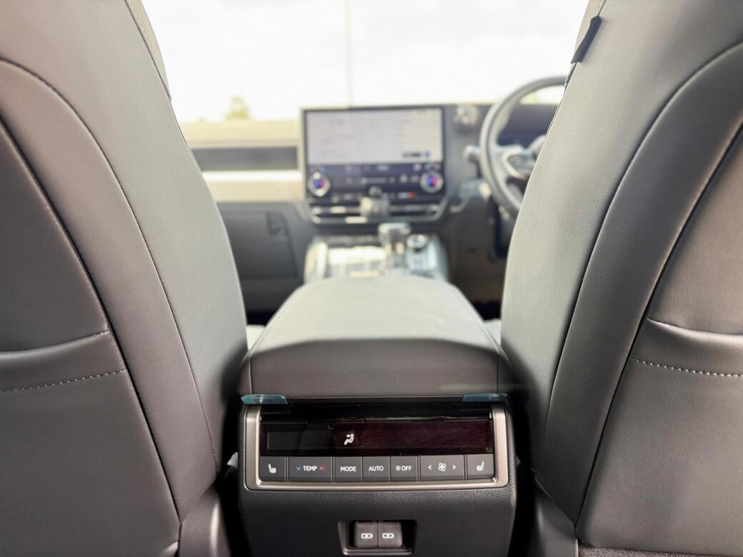 LEXUS GX550 thumbnail 19