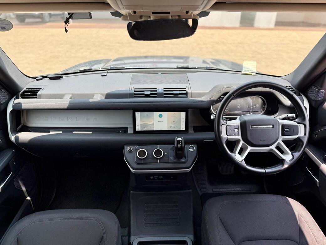 LAND ROVER DEFENDER 110 thumbnail 11