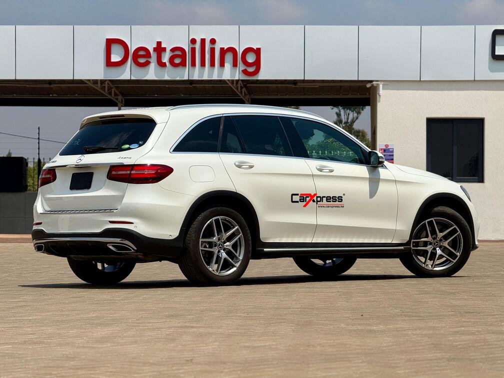 MERCEDES BENZ GLC 250 4MATIC thumbnail 6