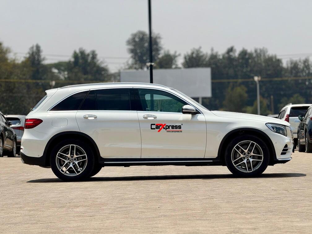 MERCEDES BENZ GLC 250 4MATIC thumbnail 7