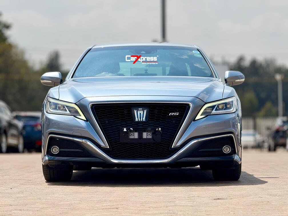TOYOTA CROWN RS HYBRID thumbnail 3