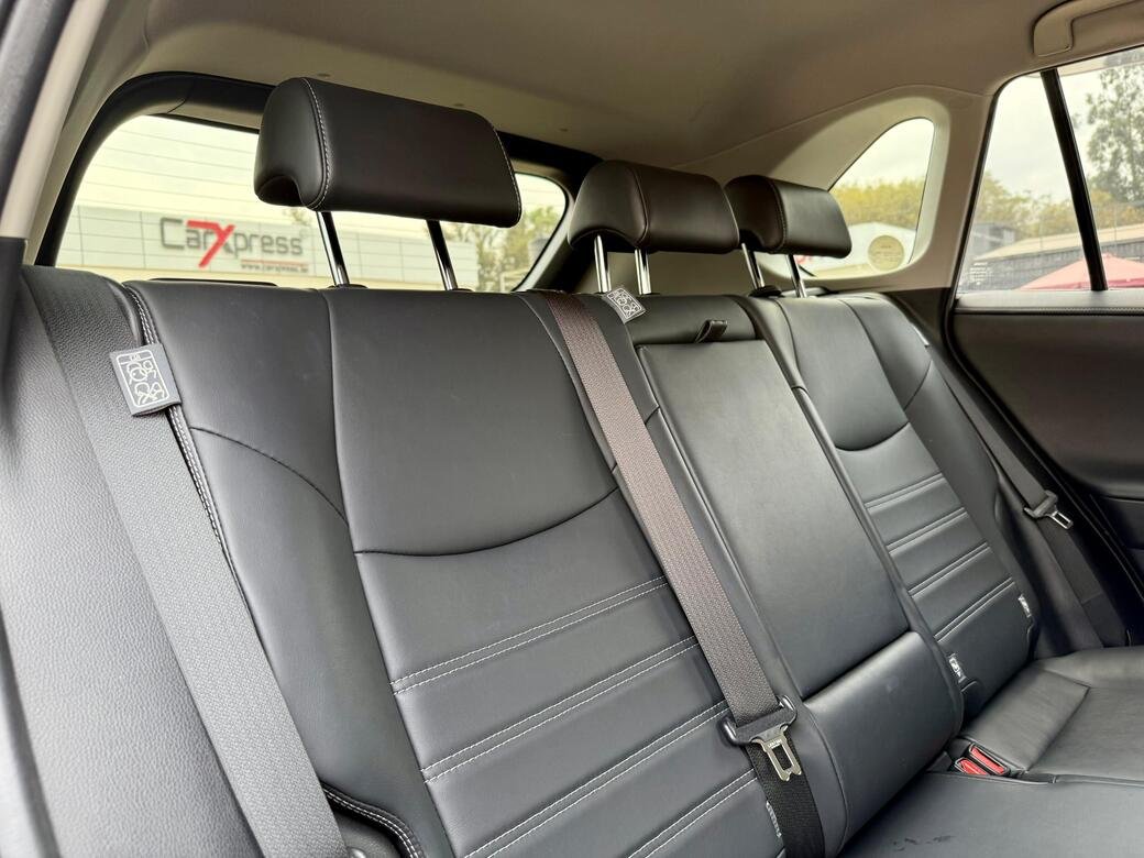 TOYOTA RAV 4 thumbnail 14