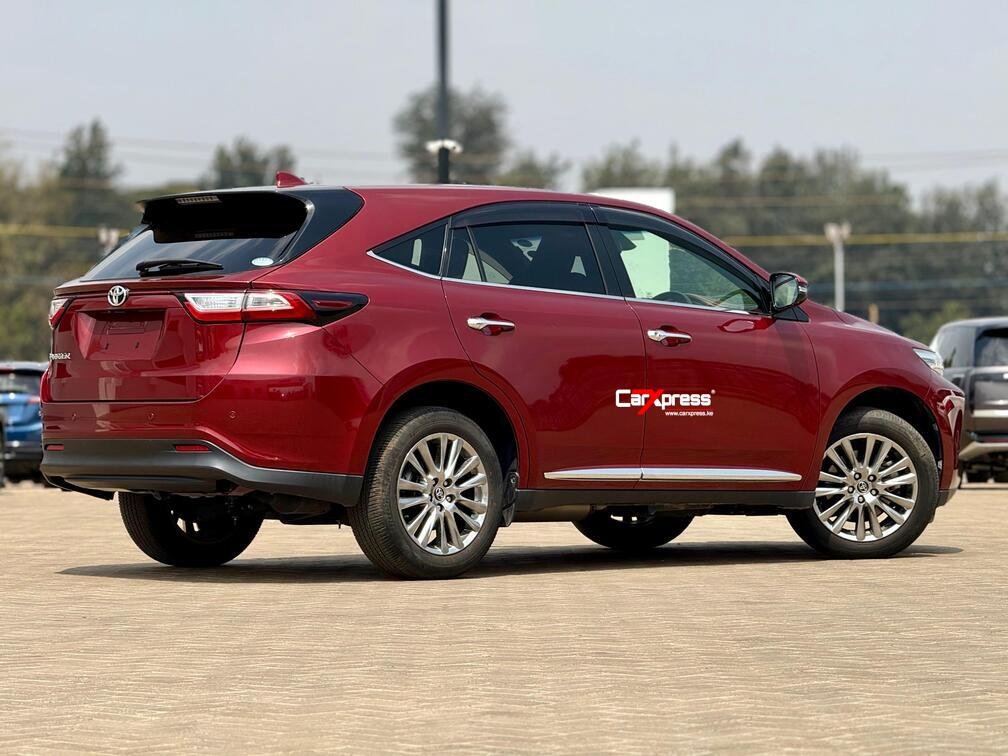 TOYOTA HARRIER thumbnail 8