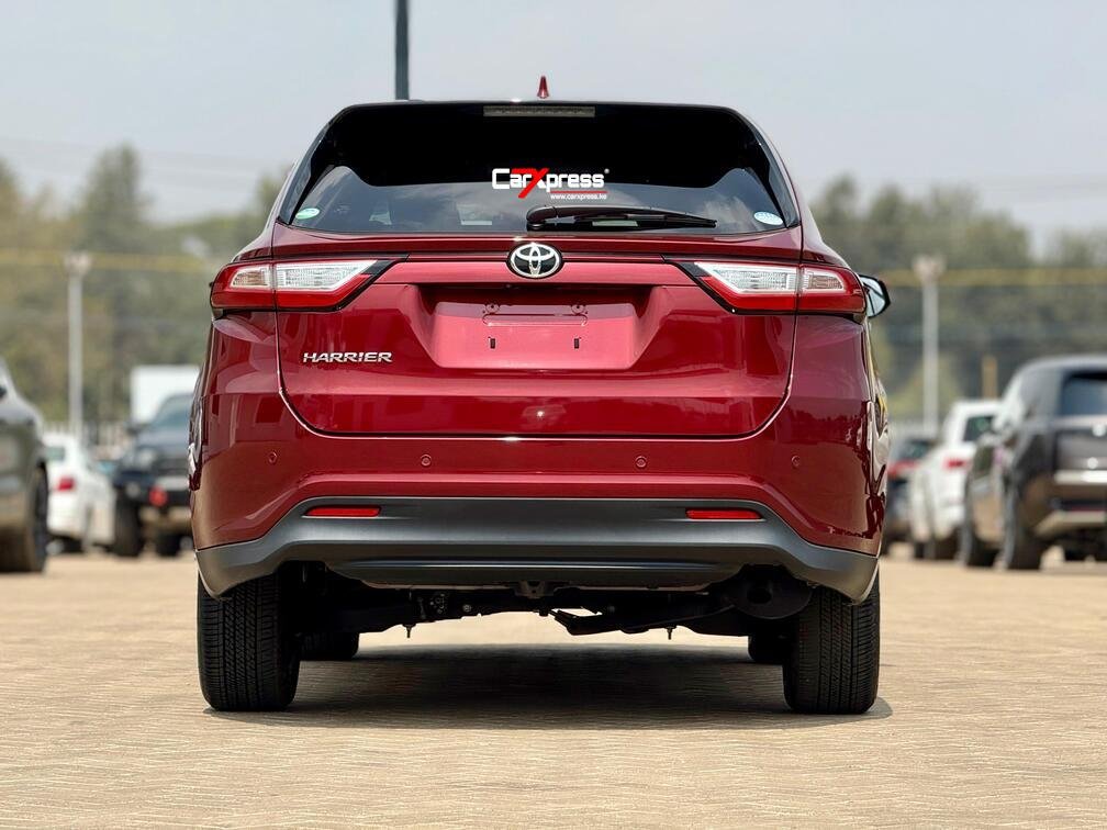 TOYOTA HARRIER thumbnail 4