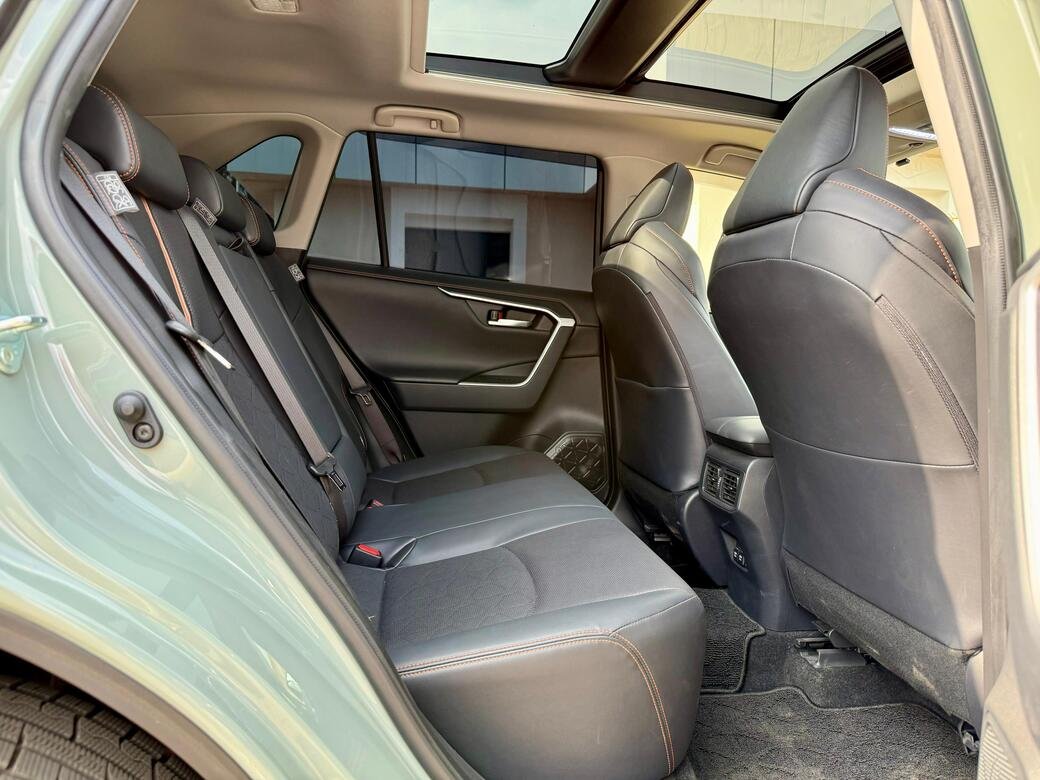 TOYOTA RAV 4 thumbnail 16