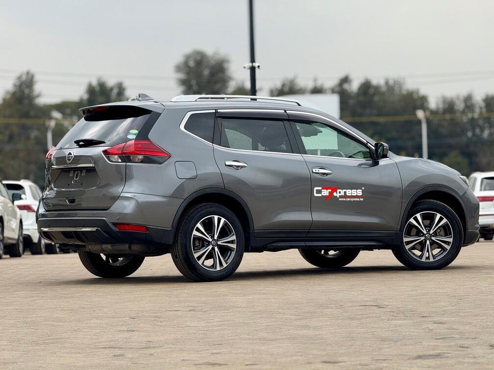 NISSAN XTRAIL NT-32 thumbnail 8