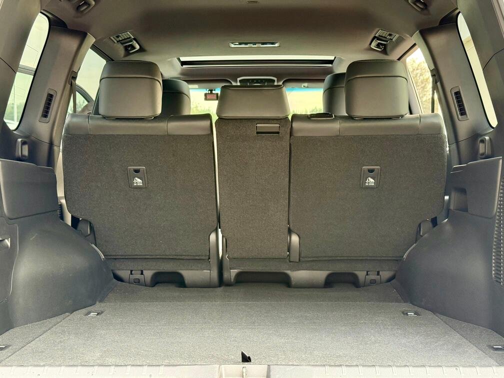TOYOTA LAND CRUISER 300 SERIES ZX thumbnail 19