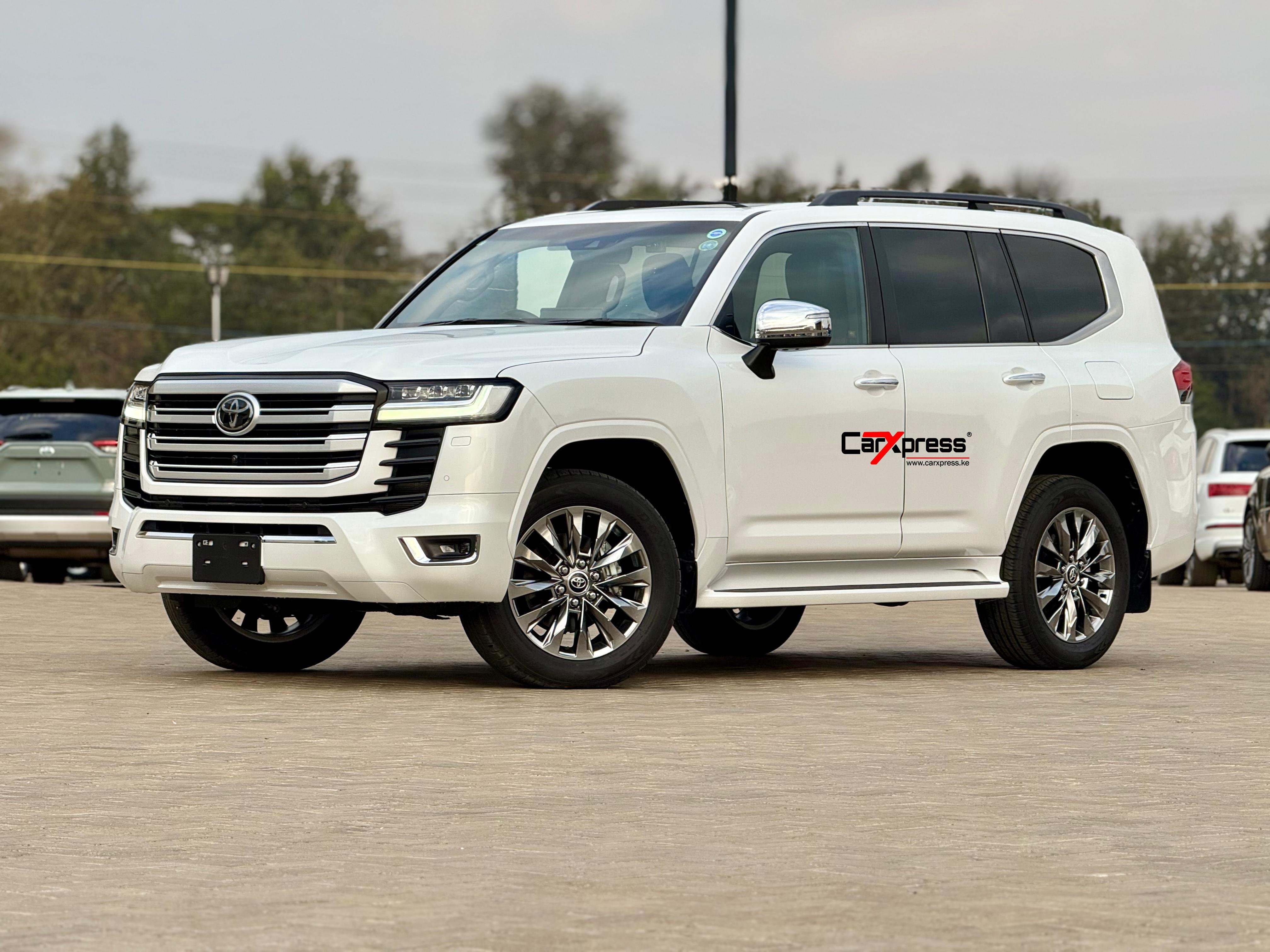 TOYOTA LAND CRUISER 300 SERIES ZX thumbnail 5