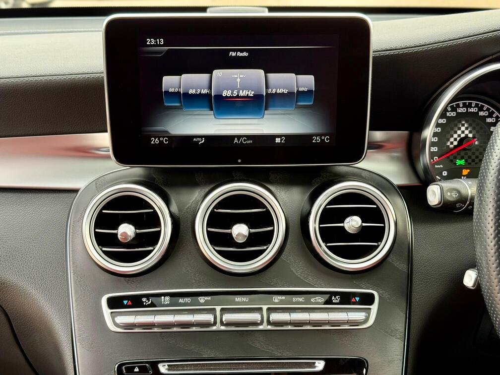 MERCEDES BENZ AMG GLC 43 COUPE 4MATIC thumbnail 11