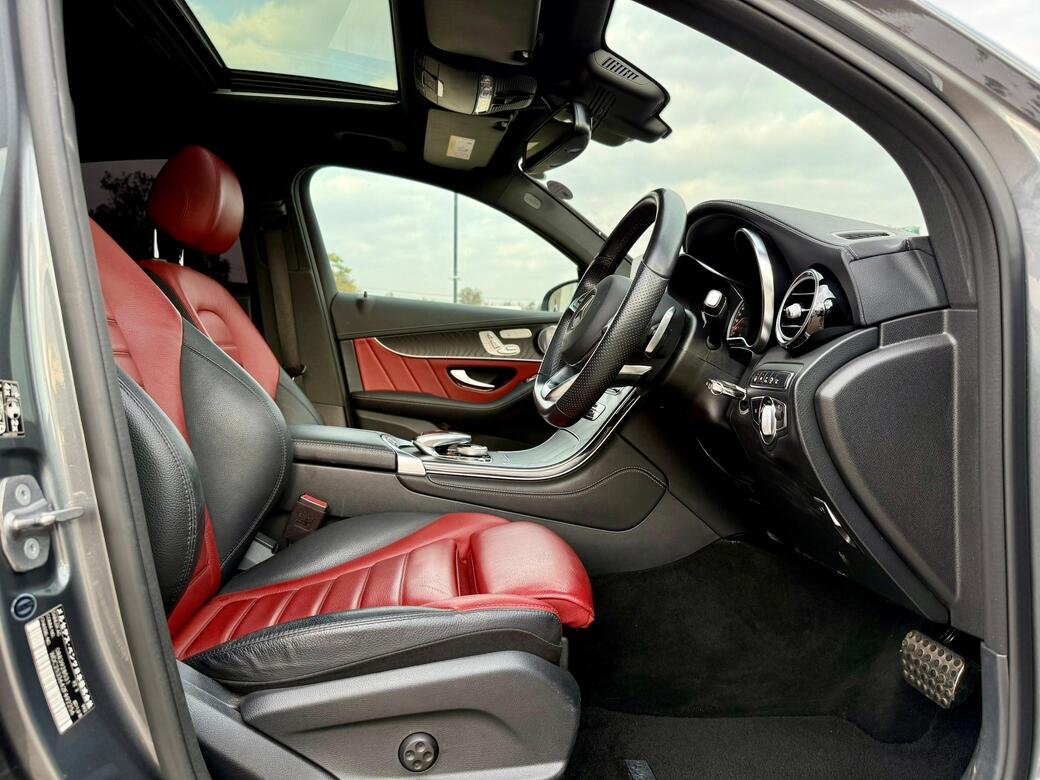 MERCEDES BENZ AMG GLC 43 COUPE 4MATIC thumbnail 9