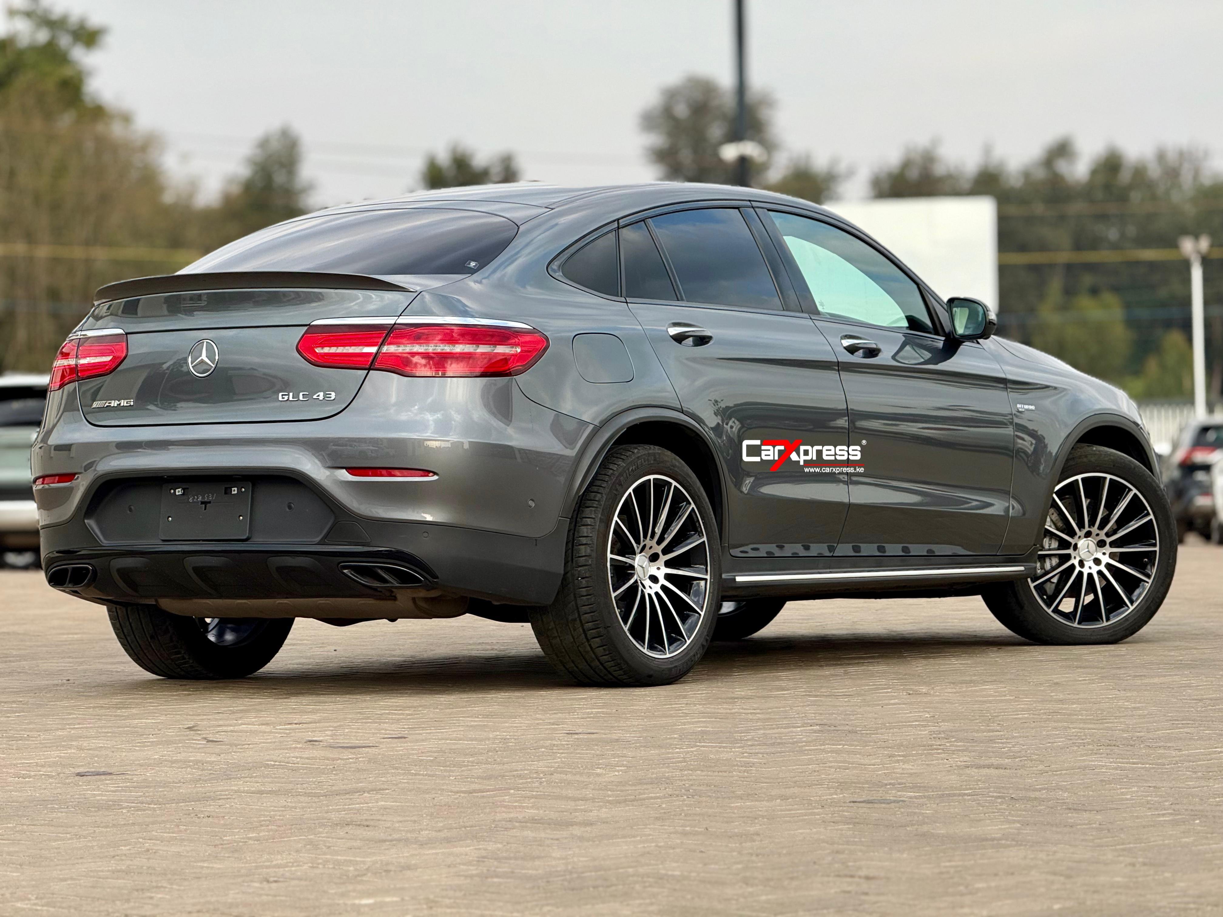 MERCEDES BENZ AMG GLC 43 COUPE 4MATIC thumbnail 8