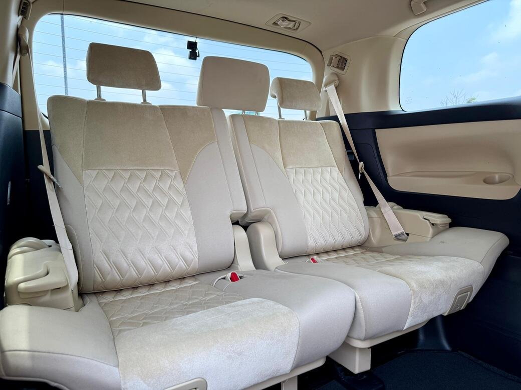 TOYOTA VELLFIRE thumbnail 19