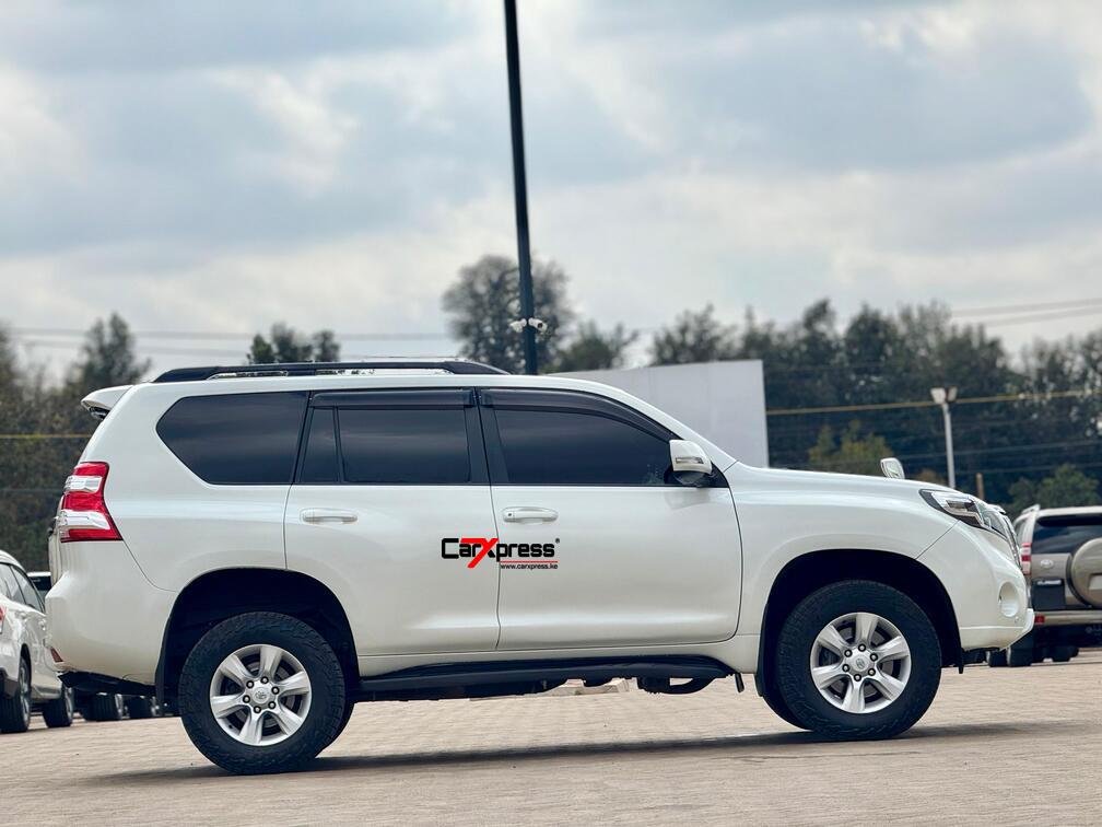 TOYOTA LAND CRUISER PRADO TX {WITH 2016 FACELIFT} thumbnail 7