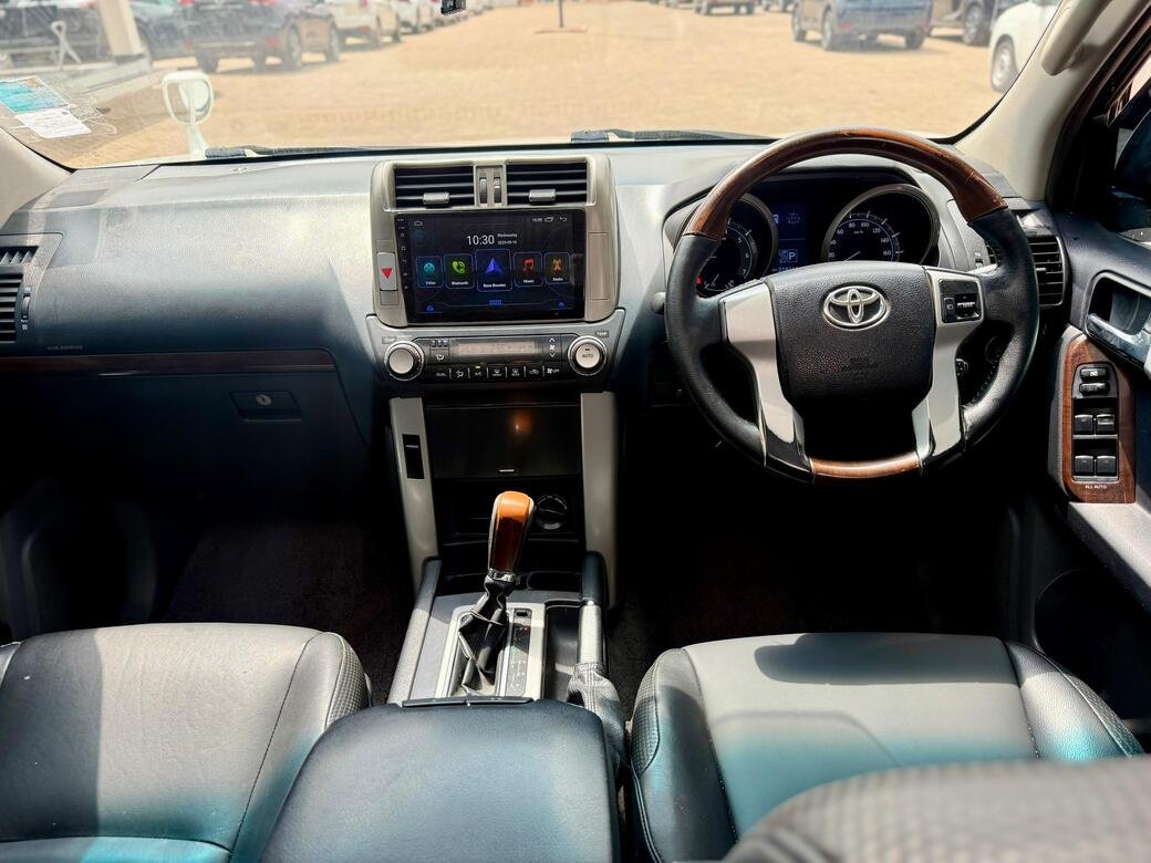 TOYOTA LAND CRUISER PRADO TX {WITH 2016 FACELIFT} thumbnail 10