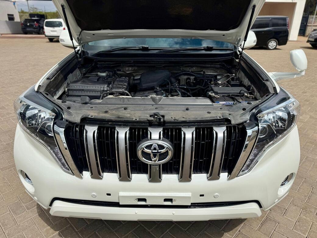 TOYOTA LAND CRUISER PRADO TX {WITH 2016 FACELIFT} thumbnail 17