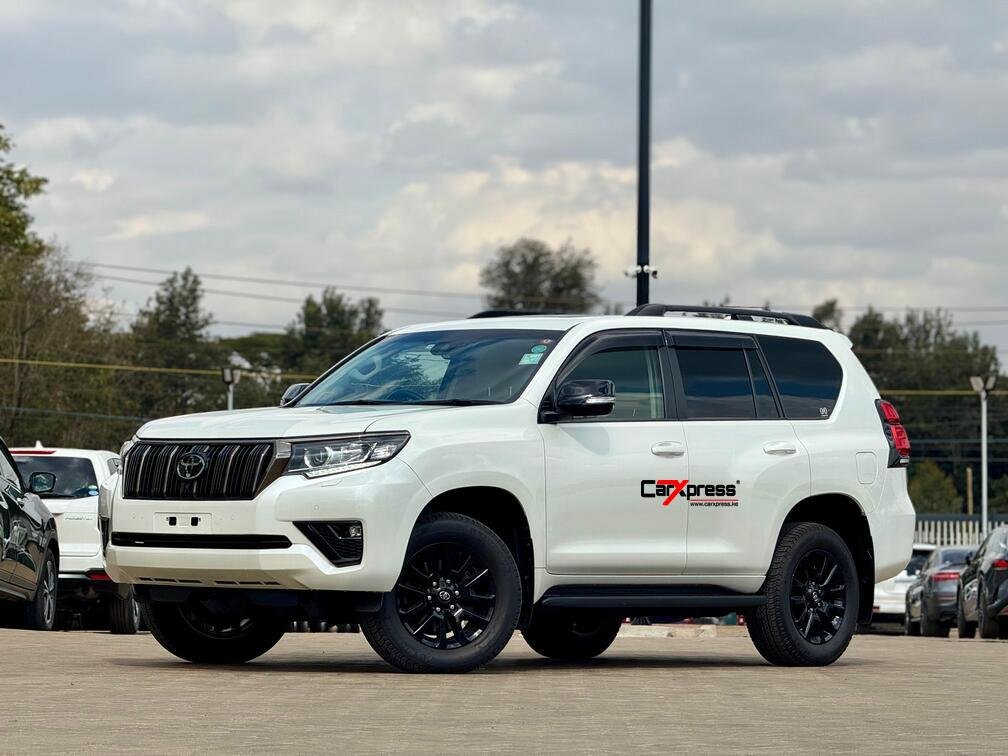 TOYOTA LAND CRUISER PRADO TXL thumbnail 5