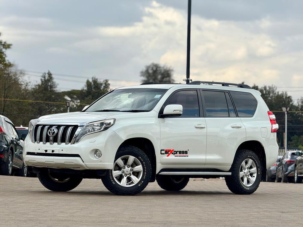 TOYOTA LAND CRUISER PRADO TXL thumbnail 5