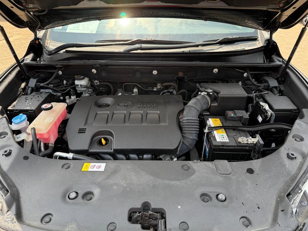 TOYOTA HARRIER thumbnail 18