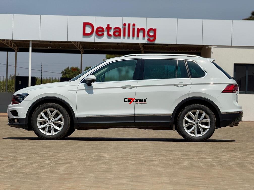 VOLKSWAGEN TIGUAN thumbnail 7