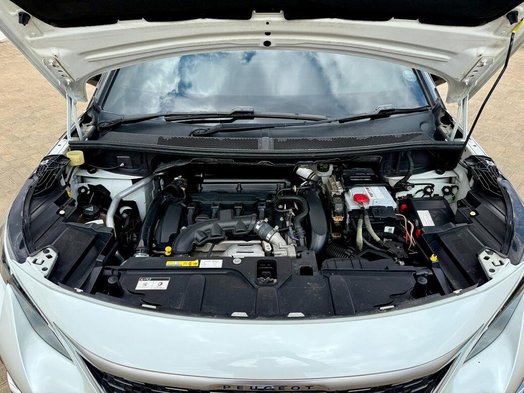 PEUGEOT 3008 GT-LINE thumbnail 17
