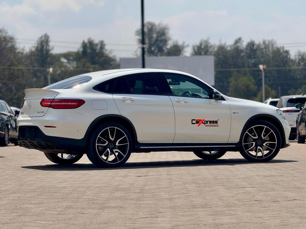 MERCEDES BENZ AMG GLC 43 COUPE 4MATIC thumbnail 6