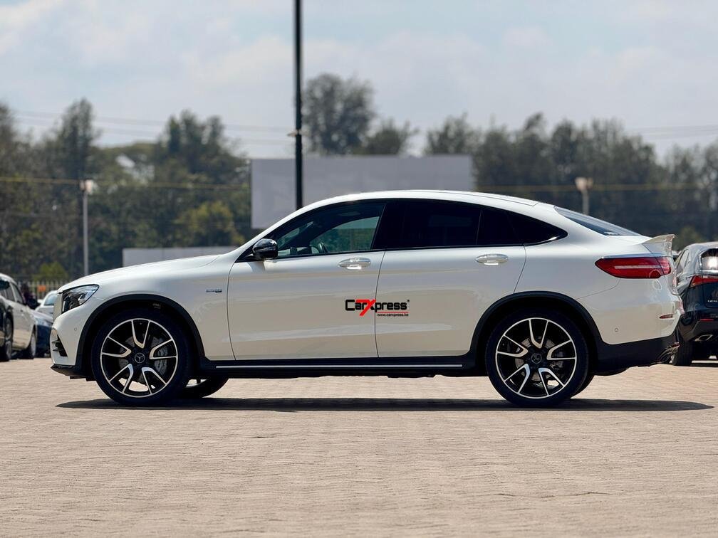 MERCEDES BENZ AMG GLC 43 COUPE 4MATIC thumbnail 8