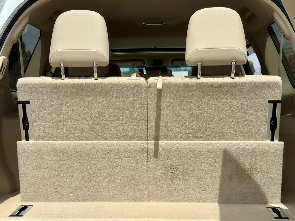 TOYOTA LAND CRUISER PRADO TXL thumbnail 19