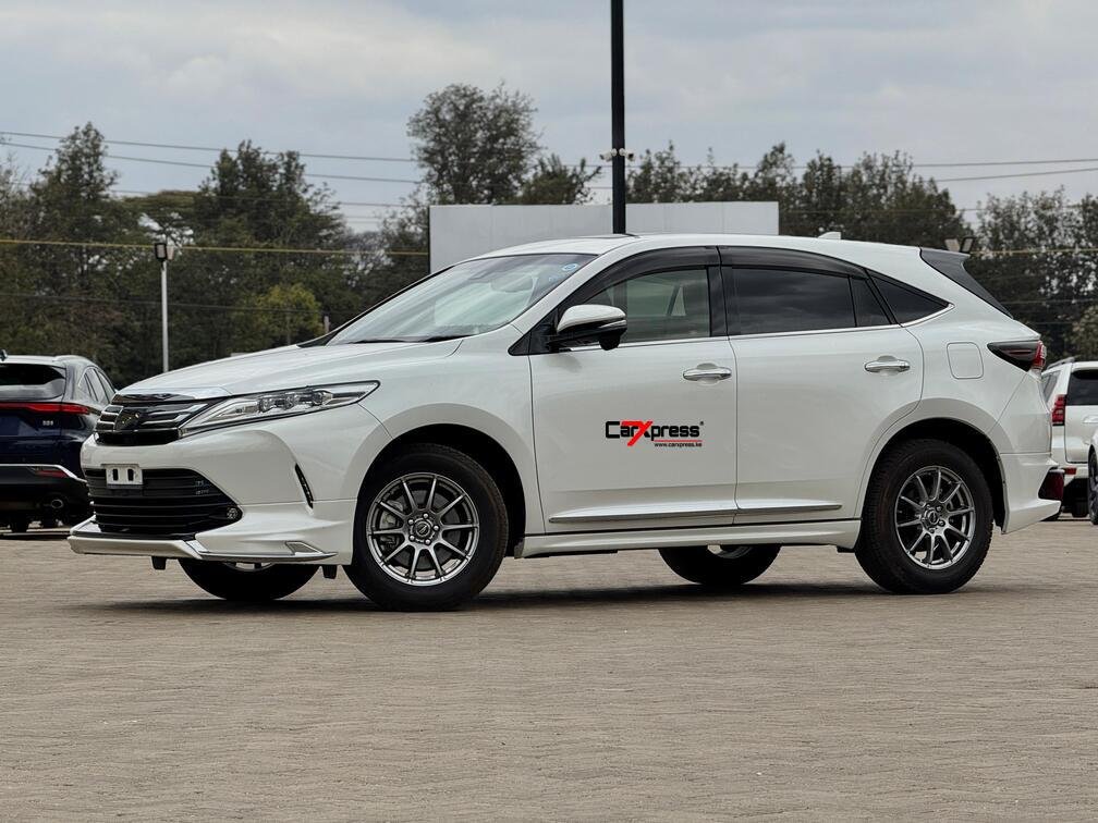 TOYOTA HARRIER thumbnail 5