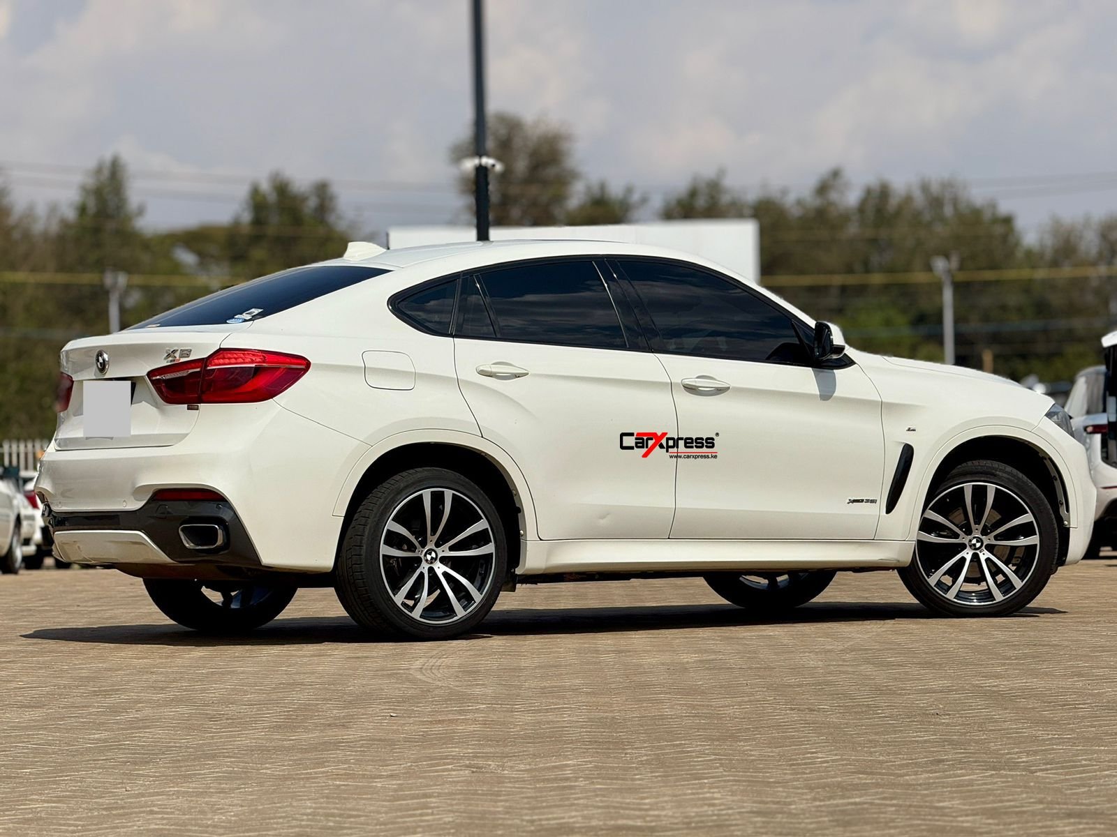 BMW X6 XDRIVE 35i thumbnail 8