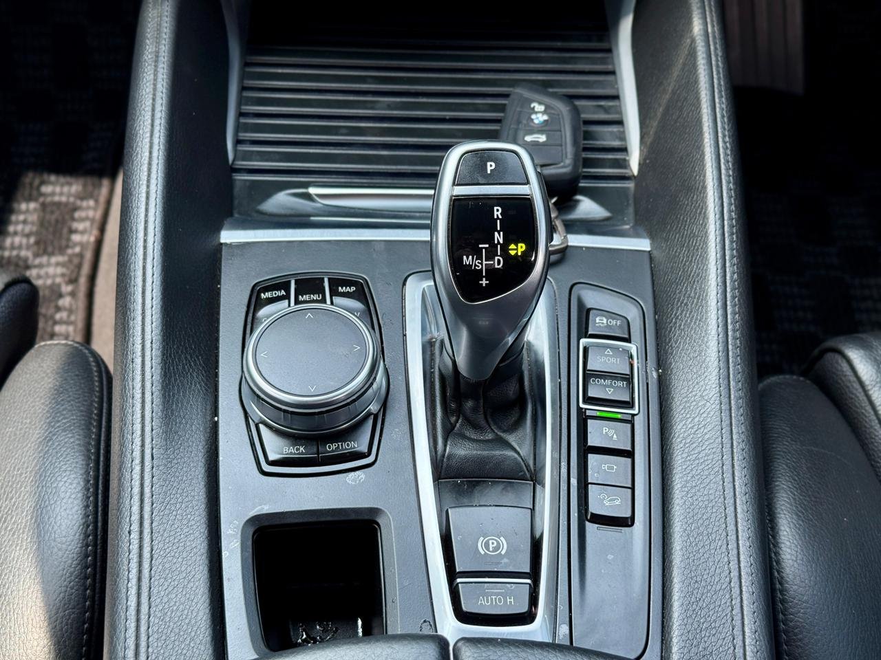 BMW X6 XDRIVE 35i thumbnail 13