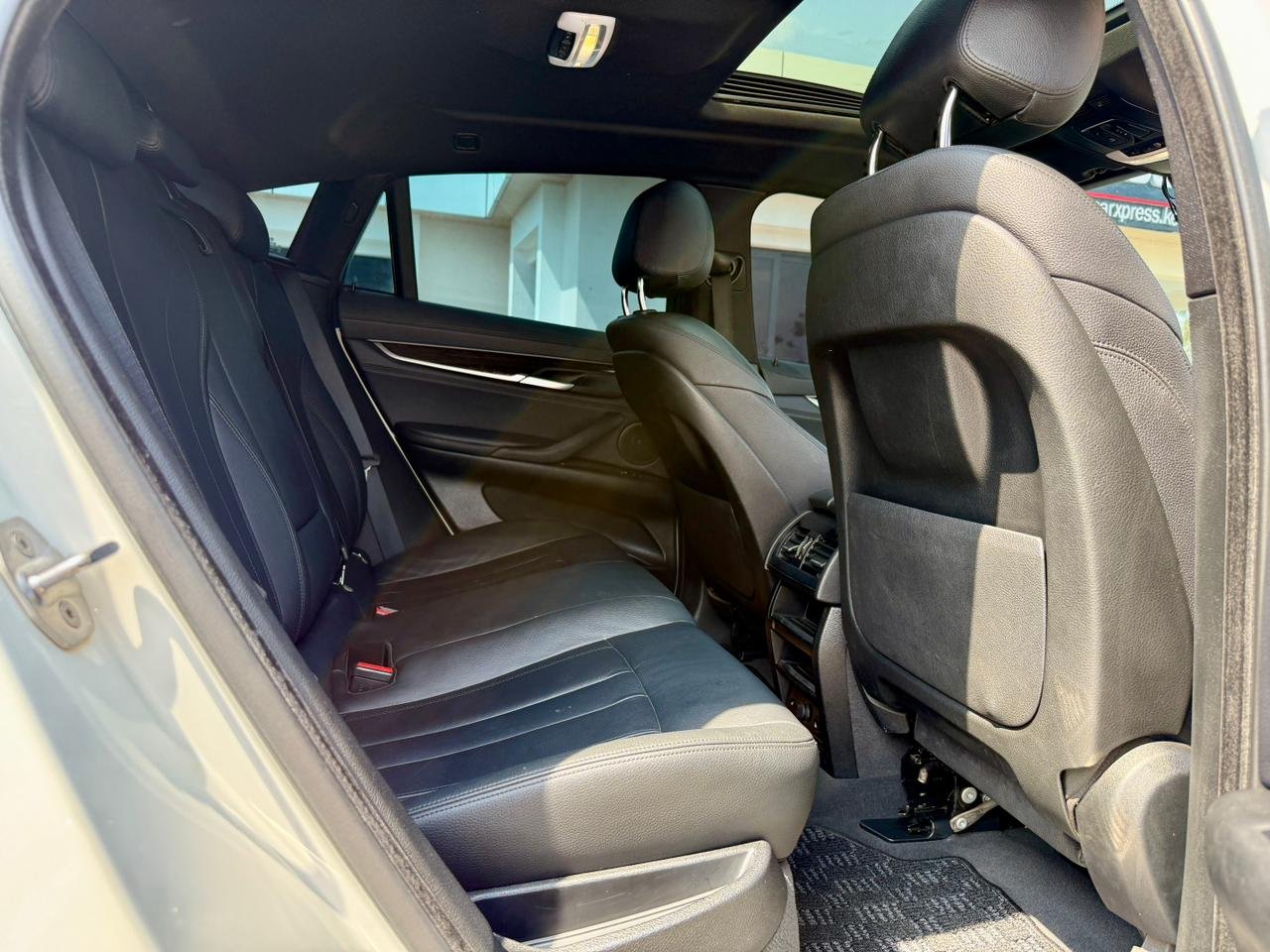 BMW X6 XDRIVE 35i thumbnail 16