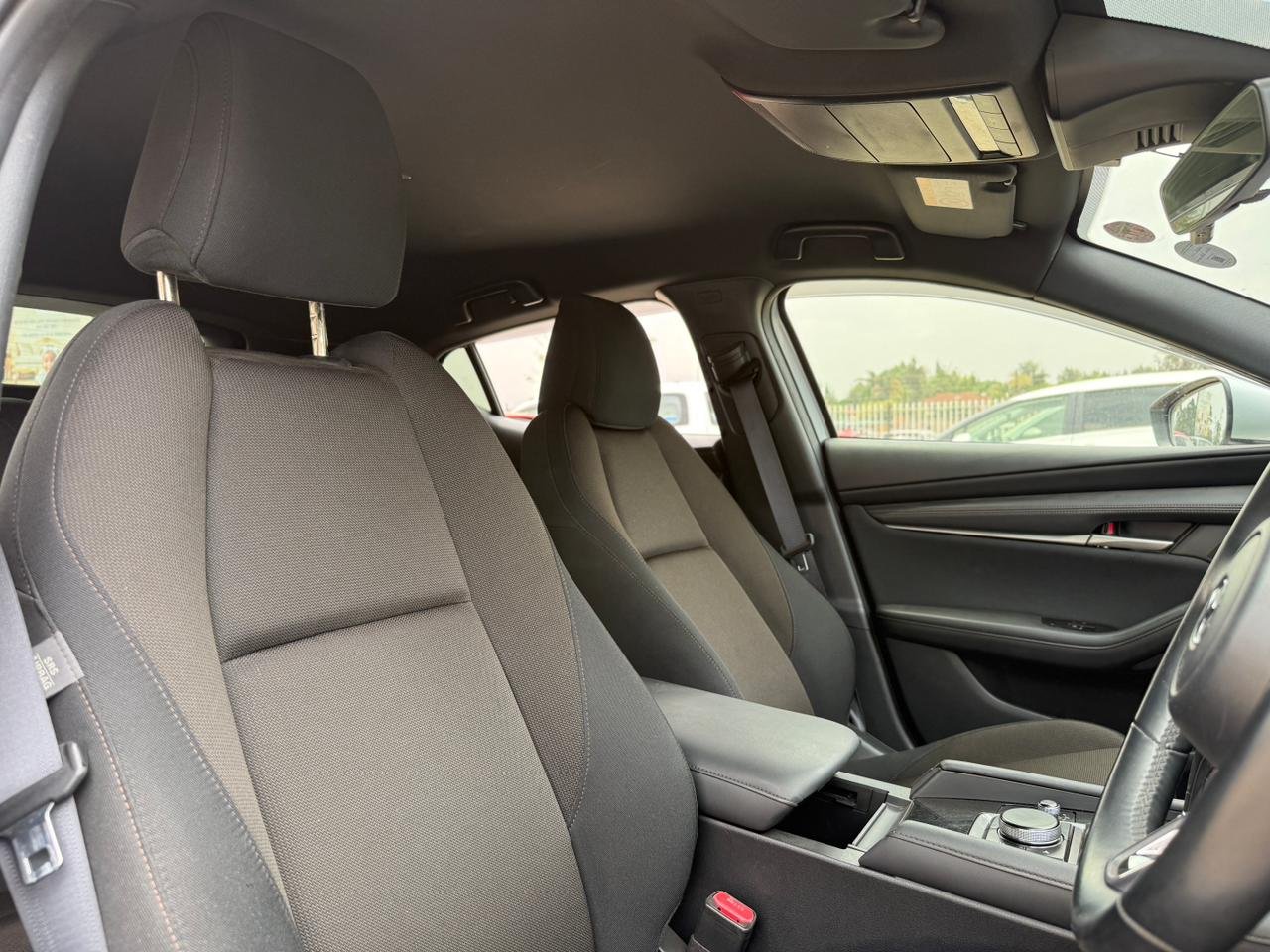 MAZDA 3 SKYACTIV-G thumbnail 8