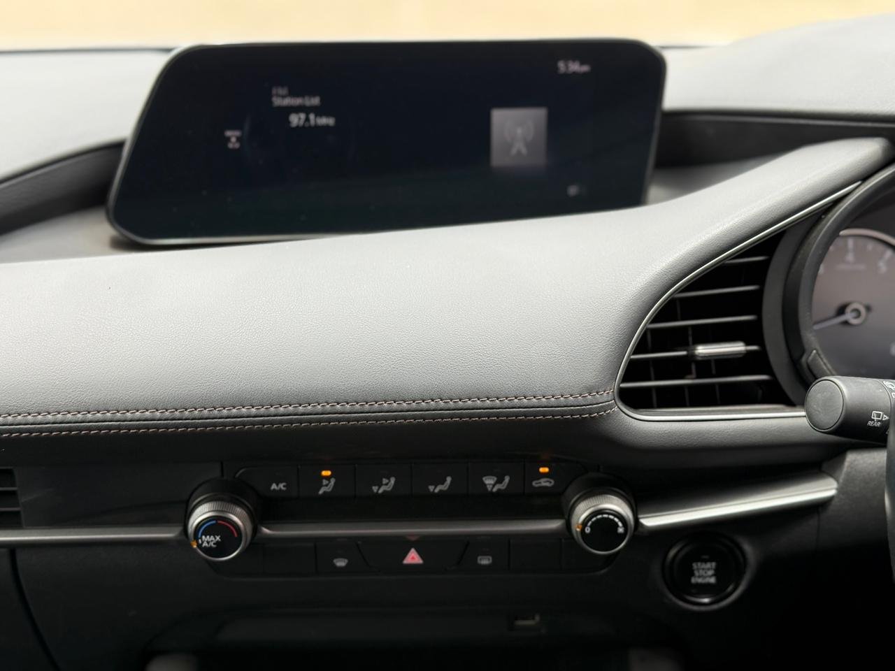 MAZDA 3 SKYACTIV-G thumbnail 11