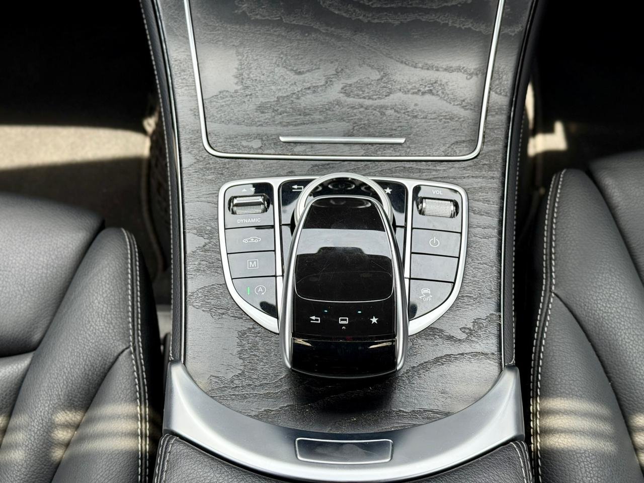 MERCEDES BENZ GLC 250 4MATIC COUPE thumbnail 13