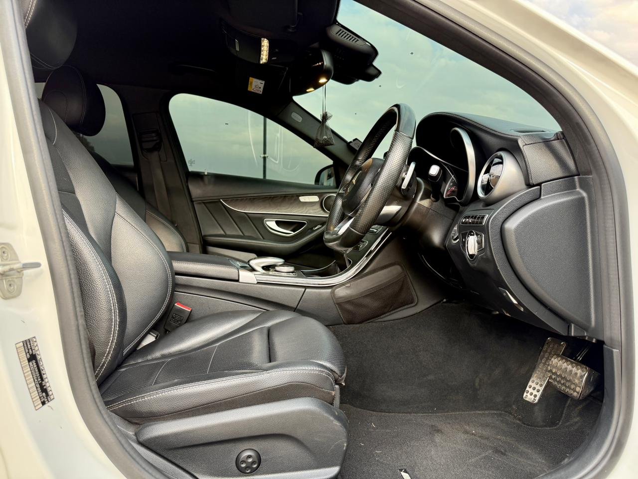 MERCEDES BENZ C200 W205 thumbnail 9