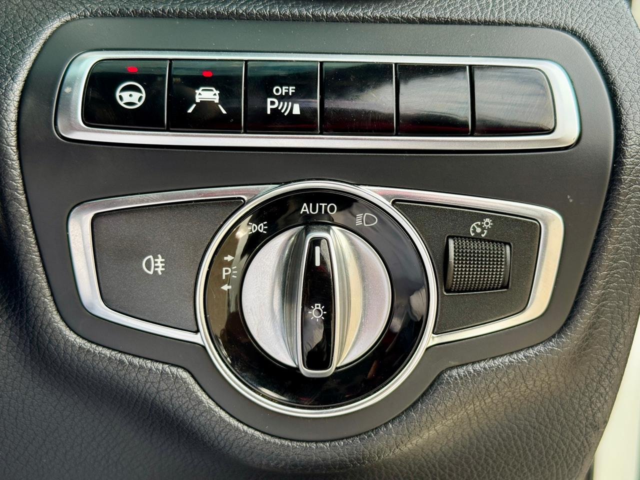 MERCEDES BENZ C200 W205 thumbnail 15